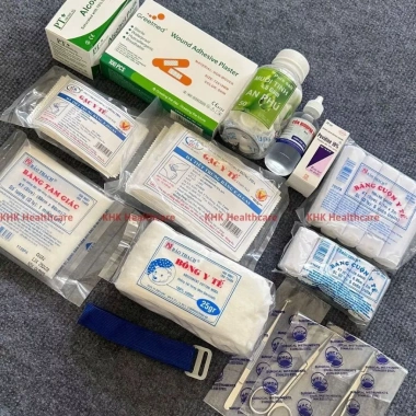 Bộ 16 món sơ cứu chấn thương - Túi y tế cá nhân, gia đình, du lịch, giá chỉ 258.800₫ 6 Bộ 16 món sơ cứu chấn thương - Túi y tế cá nhân, gia đình, du lịch, giá chỉ 258.800₫ 6