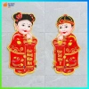 Bộ 2 Hình Dán Cửa 3D Bé Trai Bé Gái Cầm Liễng Đỏ Nhung – Trang Trí Tết 25x55cm 2