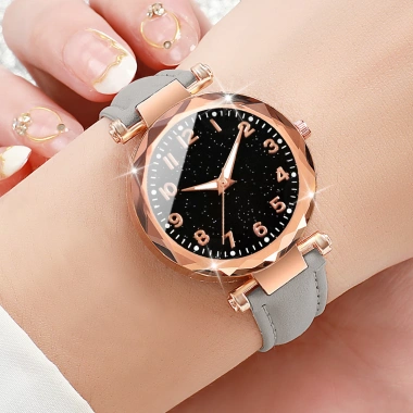 Bộ 3/4/5 đồng hồ nữ thời trang mặt số Ả Rập dây da thường giá chỉ 105.600₫ giảm mạnh