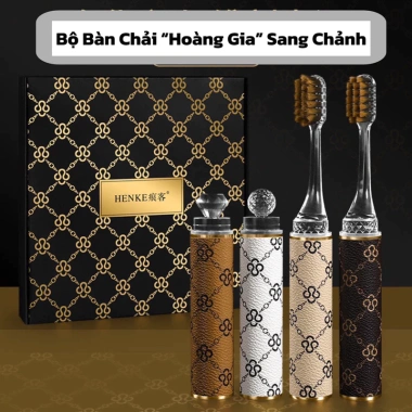 Bộ 4 Bàn Chải Hoàng Gia Cao Cấp Gấp Gọn Tiện Lợi Dành Cho Du Lịch - 69.000₫