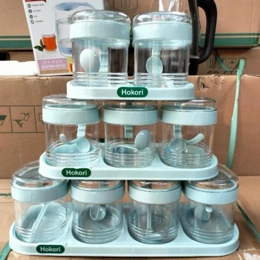 Bộ 4 lọ gia vị Hokori, nắp kèm thìa, hũ đựng mì chính, bột canh - chỉ 30.000 VND 3