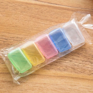 Bộ 5 Nắp Đậy Bàn Chải Đánh Răng Du Lịch Tiện Lợi, Chống Tràn Nước, Dễ Mang Theo - Giảm Giá Đặc Biệt
