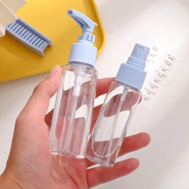 Bộ 8 lọ chiết mỹ phẩm du lịch Gấu Xanh, kèm túi Zip, dùng cho dầu gội, sữa tắm, sữa rửa mặt – giá 55.700₫