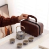Bộ Ấm Chén Sứ Hoa Văn Cổ Điển kèm Túi Da Sang Trọng - Giá chỉ 55.000 VND 3