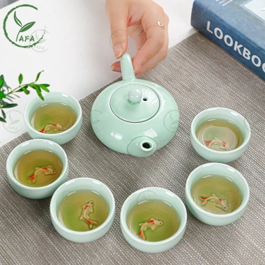 Bộ ấm chén trà gốm sứ Chén Cá Chép 1 bình kèm 6 ly, hộp quà tặng du lịch, giảm giá 89k