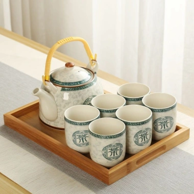 Bộ ấm trà gốm sứ lớn màu xanh trắng – Nồi Kung Fu 6 chén, giá ưu đãi 257.929₫