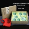 Bộ ấm trà men ngọc cá chép 3D nổi sắc nét – Gốm sứ cao cấp, hộp túi đẹp tặng biếu 2