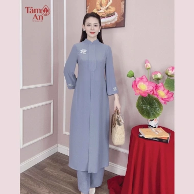 Bộ Áo Dài Cách Tân Ba Vạt Tâm An - Giá chỉ 430.000 VNĐ, giảm sâu từ 520.300 4 Bộ Áo Dài Cách Tân Ba Vạt Tâm An - Giá chỉ 430.000 VNĐ, giảm sâu từ 520.300 4