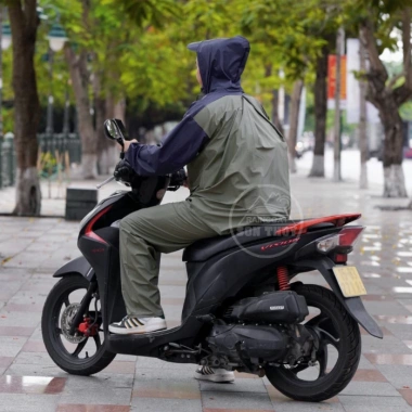 Bộ áo mưa Sơn Thủy lưng che balo PVC siêu dai, chống thấm ST2 cho người lớn - 257.000đ