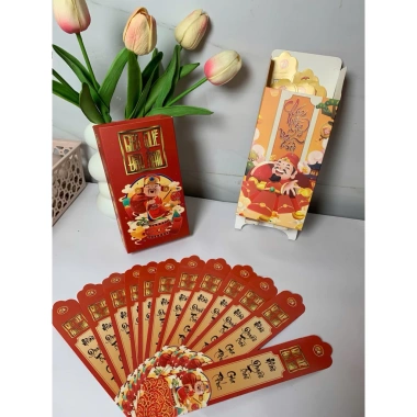 Bộ Bao Lì Xì Gieo Quẻ Tết 2.026 Bính Ngọ Hình Trụ 6 Cạnh In Bóng Cao Cấp 1 Hộp 12 Thẻ Giá Ưu Đãi 16.800₫