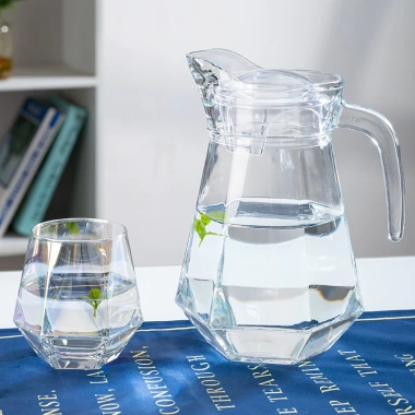 Bộ bình nước DeLi cao cấp 1,3L kèm 6 cốc thủy tinh kim cương lục giác - 169.000đ