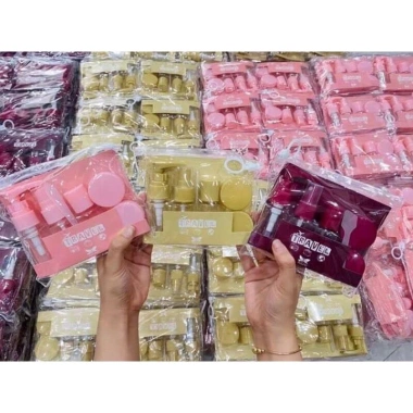 Bộ chiết mỹ phẩm du lịch Moc68shop - Set 6 món, giá 35.000 VND, giảm giá