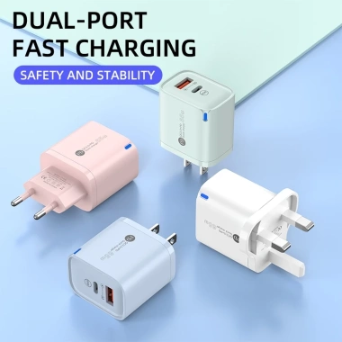 Bộ chuyển đổi sạc nhanh 65W cho điện thoại di động – USB 2 cổng + Type‑C có đèn