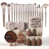Bộ cọ makeup chuyên nghiệp kèm bông mút, dây đeo cổ tay, băng đô rửa mặt, bát silicone và túi đựng - Giá ưu đãi 168.459₫ 10