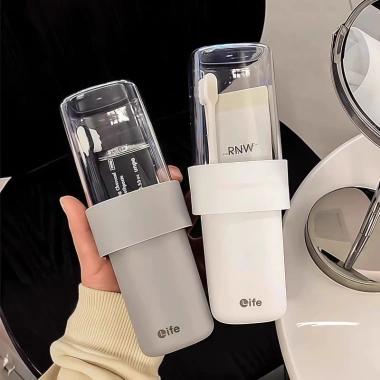 Bộ cốc du lịch đa năng: nước súc miệng, bàn chải, rửa - Giá 33.000 VND 2 Bộ cốc du lịch đa năng: nước súc miệng, bàn chải, rửa - Giá 33.000 VND 2