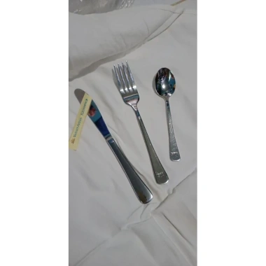 Bộ dao muỗng nĩa 4 món hàng không - Siêu nhẹ, giá chỉ 35.200 VND, chất cao cấp