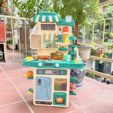 Bộ Đồ Chơi Nhà Bếp Cỡ Lớn TABY Toys 72cm - 48 Chi Tiết, Có Khói, Giá 355.000₫ 10 Bộ Đồ Chơi Nhà Bếp Cỡ Lớn TABY Toys 72cm - 48 Chi Tiết, Có Khói, Giá 355.000₫ 10