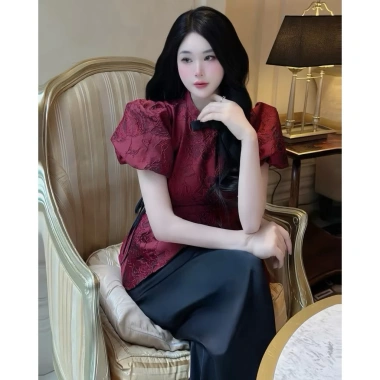 Bộ gấm áo kèm quần ống rộng du xuân 2.026, phong cách đi chơi Tết, chỉ 234.000 VND 3 Bộ gấm áo kèm quần ống rộng du xuân 2.026, phong cách đi chơi Tết, chỉ 234.000 VND 3