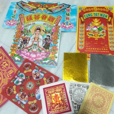 Bộ Giấy Cúng Tết Nhỏ Đất Đai Thần Tài Ông Táo Giao Thừa - 4.900 dong (giảm 5.880) 6 Bộ Giấy Cúng Tết Nhỏ Đất Đai Thần Tài Ông Táo Giao Thừa - 4.900 dong (giảm 5.880) 6