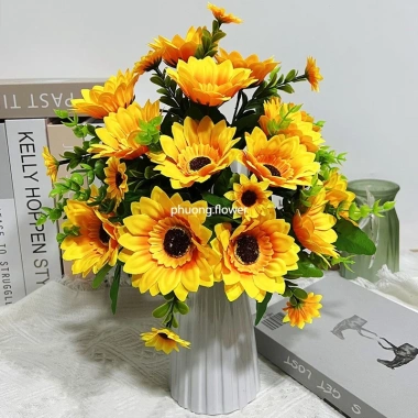 Bó Hoa Hướng Dương 4 Bông Lớn Vải Lụa Trang Trí, Cắm Giỏ Đẹp Giá 18.000₫