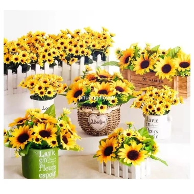 Bó Hoa Hướng Dương 4 Bông Lớn Vải Lụa Trang Trí, Cắm Giỏ Đẹp Giá 18.000₫ 5 Bó Hoa Hướng Dương 4 Bông Lớn Vải Lụa Trang Trí, Cắm Giỏ Đẹp Giá 18.000₫ 5