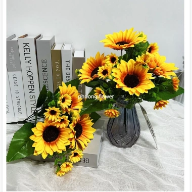Bó Hoa Hướng Dương 4 Bông Lớn Vải Lụa Trang Trí, Cắm Giỏ Đẹp Giá 18.000₫