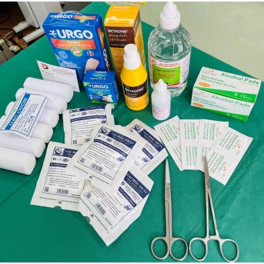Bộ kit y tế sơ cứu khẩn cấp 10 món cho gia đình và dã ngoại, giảm 19%
