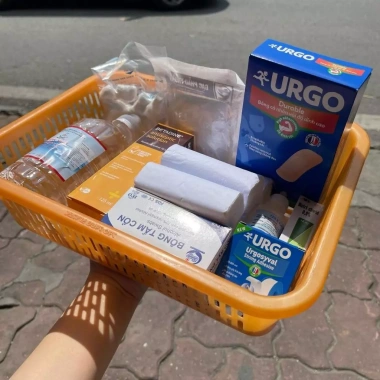 Bộ kit y tế sơ cứu khẩn cấp 10 món cho gia đình và dã ngoại, giảm 19%