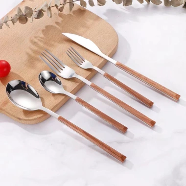 Bộ muỗng nĩa dao cán giả gỗ phong cách Tây Âu, thép không gỉ sáng bóng - 12.900₫