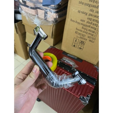 Bộ phụ kiện vali khung nhôm: quai xách, tay kéo, ổ khóa, bánh xe - Giá chỉ 55.000 VND 3 Bộ phụ kiện vali khung nhôm: quai xách, tay kéo, ổ khóa, bánh xe - Giá chỉ 55.000 VND 3