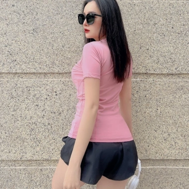 Bộ tập gym nữ áo phủ bụng, quần 2 lớp, phù hợp yoga, chạy bộ, đạp xe - Chỉ 109.900 VND 6 Bộ tập gym nữ áo phủ bụng, quần 2 lớp, phù hợp yoga, chạy bộ, đạp xe - Chỉ 109.900 VND 6