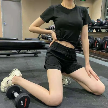 Bộ tập gym nữ áo phủ bụng, quần 2 lớp, phù hợp yoga, chạy bộ, đạp xe - Chỉ 109.900 VND