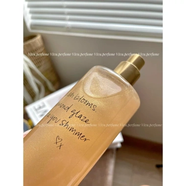Body Mist VIC Vivu Velvet Petal - Hương Ngọt Mát, Nữ Tính, Giá Ưu Đãi 40.500₫ 7 Body Mist VIC Vivu Velvet Petal - Hương Ngọt Mát, Nữ Tính, Giá Ưu Đãi 40.500₫ 7