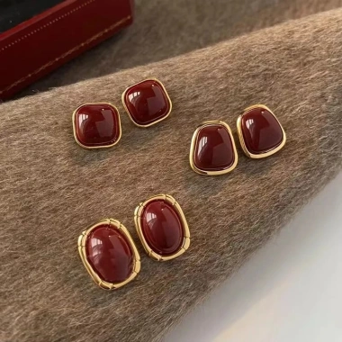 Bông tai đỏ tết mạ kim loại sang chảnh, phong cách Hàn Quốc, rẻ vô đối 19.900đ - hot trend 4