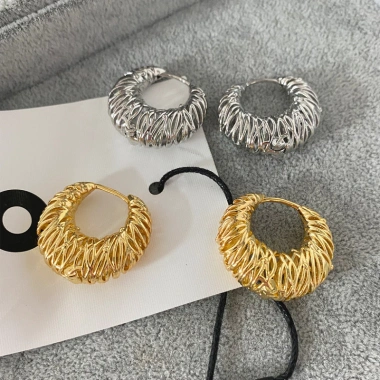 Bông tai nữ nhẹ sang trọng, phong cách lạnh, vàng 18K, tròn phóng đại - 94.600₫ 9