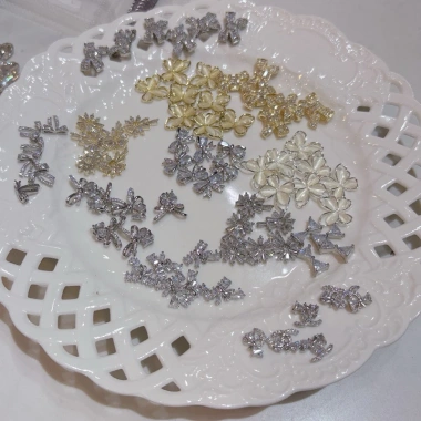 BST Charm nơ cao cấp mạ điện Vàng/Bạc siêu sáng - Chỉ 30.000đ, ưu đãi đặc biệt 2