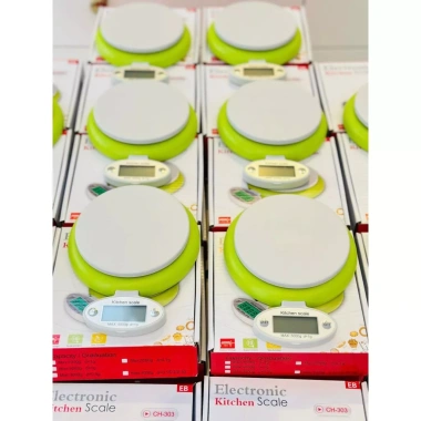 Cân điện tử mini họa tiết hoạt hình dễ thương giá 130.000 VNĐ giảm so với 165.100 9