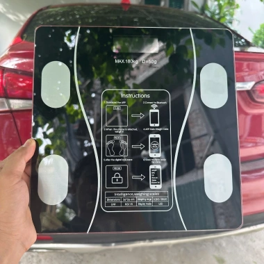 Cân Điện Tử Thông Minh Gia Đình Hiển Thị 18 Chỉ Số, Tặng Sạc Cáp, Bảo Hành 12 Tháng - Giá Ưu Đãi 58k