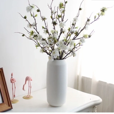 Cành đào lụa trang trí Tết, hoa đào đa màu, decor bàn tiệc nhà hàng, giá 22.200₫