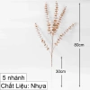 Cành hoa trang trí Tết giá 6.000đ giảm còn 5.000đ, trang trí ban thờ, tráp bánh, mâm ngũ quả 8