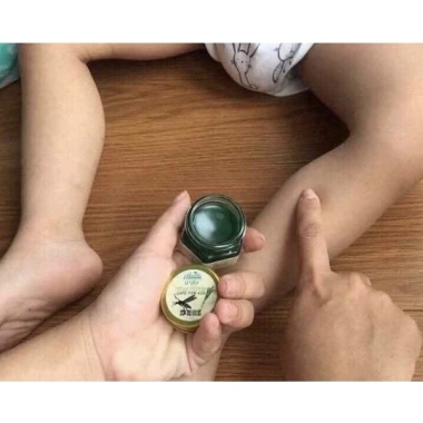 Cao thoa muỗi đốt an toàn cho bé - Dầu cừ Green Herb 20g nắp thiếc giảm giá 3