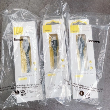Cáp ngắn BASEUS 23cm Pin dự phòng IP USB-to-Lightning, sạc nhanh 12W Nimble 2 Cáp ngắn BASEUS 23cm Pin dự phòng IP USB-to-Lightning, sạc nhanh 12W Nimble 2