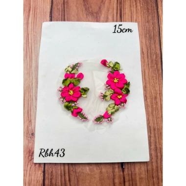 Cặp Ren Ruy Băng Trang Trí Áo Dài Xinh Xắn - Giá Ưu Đãi 75.000₫ 9 Cặp Ren Ruy Băng Trang Trí Áo Dài Xinh Xắn - Giá Ưu Đãi 75.000₫ 9