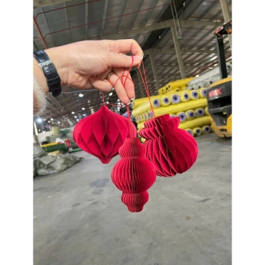 Cầu Treo Đèn Lồng Tổ Ong 8cm - Phụ Kiện Decor Tết, Đám Cưới, Sự Kiện Giá 10.000 VND