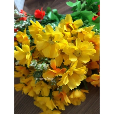 Cây Hoa Cúc Vải Lụa 28 Cánh Giả Nhân Tạo - Đạo Cụ cắm chụp ảnh cute Giá 19,500 7 Cây Hoa Cúc Vải Lụa 28 Cánh Giả Nhân Tạo - Đạo Cụ cắm chụp ảnh cute Giá 19,500 7