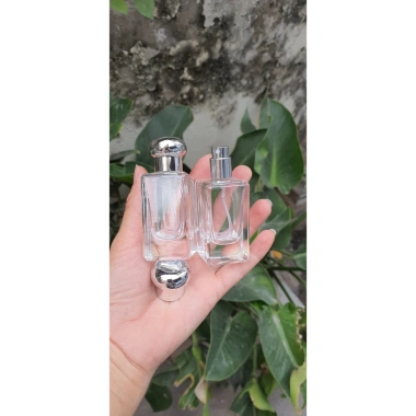 Chai chiết nước hoa rỗng 25-30ml nắp NẤM, đựng an toàn, dùng dễ, giá 16.000 VND 5 Chai chiết nước hoa rỗng 25-30ml nắp NẤM, đựng an toàn, dùng dễ, giá 16.000 VND 5