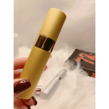 Chai chiết nước hoa xoay cao cấp 10ml - Giá siêu ưu đãi 18.998đ, chất lượng chuẩn 9 Chai chiết nước hoa xoay cao cấp 10ml - Giá siêu ưu đãi 18.998đ, chất lượng chuẩn 9