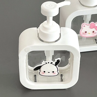 Chai đa năng GDT: chiết sữa tắm, dầu gội, nước rửa tay sticker cún con trong suốt sang trọng 60.000 VND 2