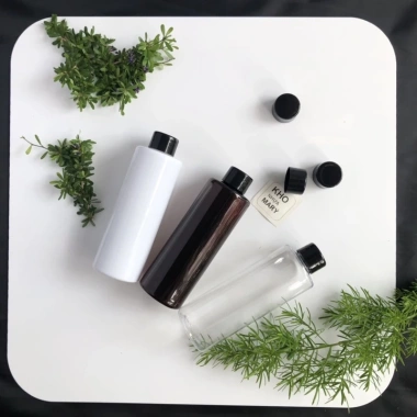 Chai nhựa 250ml nắp vặn đen set 5 - nhỏ giọt, dùng cho mỹ phẩm, giá chỉ 39.000đ, đa màu nâu, trắng, xanh, trong