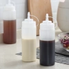 Chai nhựa đựng sốt mứt có nắp chống bụi vuông, chia vạch - Đa năng, chỉ 11.000đ 4